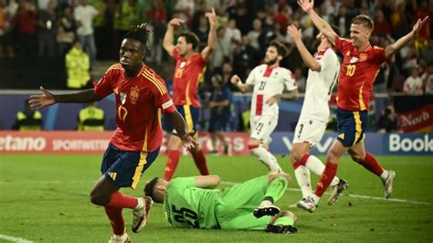 Sep 8, 2023 · Georgia 1 Spain 7. Barcelona teenager Lamine Yamal became the youngest player and goalscorer for the Spanish national team in a thumping Euro 2024 qualifying win against Georgia. Yamal, aged 16 ... 